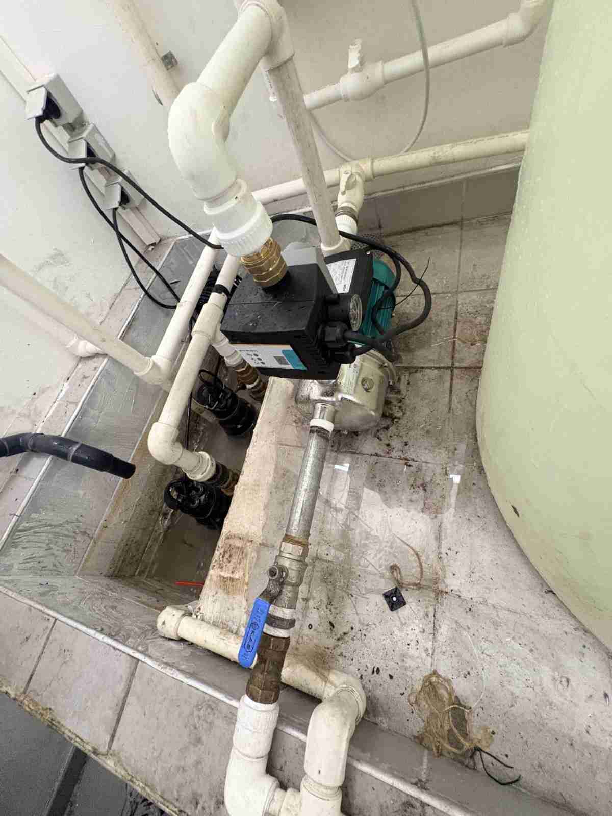Kazan dairesinde sirkülasyon pompası ve kesme vanaları